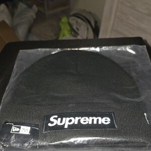 Supreme Black New Era Beanie